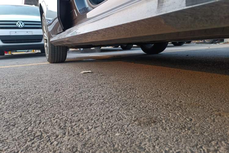Used MG 5 2025 180 DVVT Global First Edition Right Side Sill