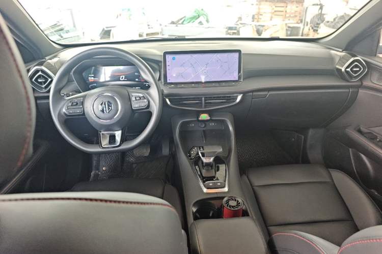 Used MG 5 2025 300TGI Global Flagship Edition Center Console