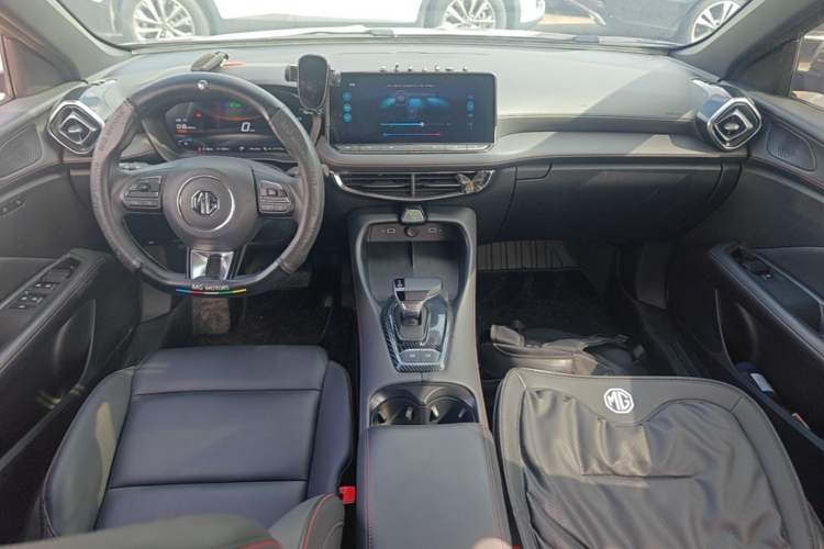 Used MG 5 2025 300TGI Global Flagship Edition Center Console
