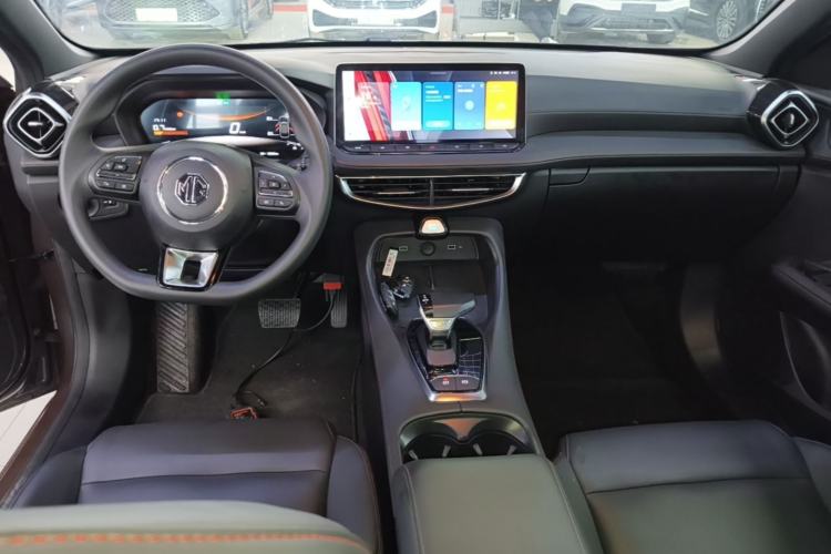 Used MG 5 2025 300TGI Global Flagship Edition Center Console