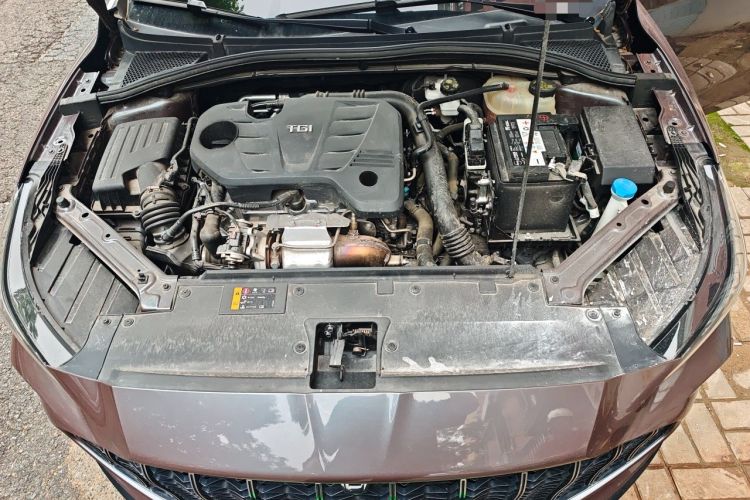 Used MG 5 2025 300TGI Global Flagship Edition Engine Bay