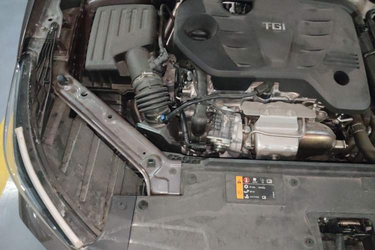 Used MG 5 2025 300TGI Global Flagship Edition Engine Bay Right