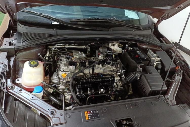 Used MG 5 2025 180 DVVT Global First Edition Engine Bay