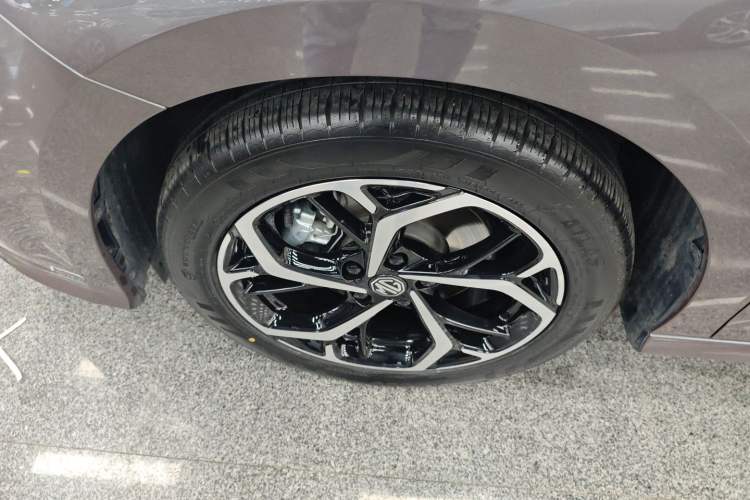 Used MG 5 2025 300TGI Global Flagship Edition Exterior 4