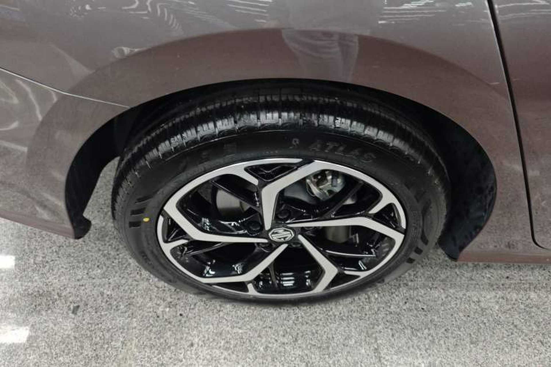 Used MG 5 2025 300TGI Global Flagship Edition Exterior 5