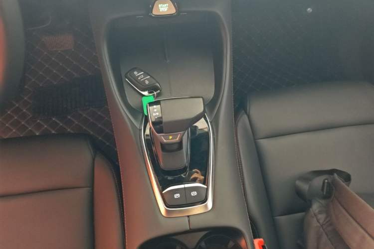Used MG 5 2025 300TGI Global Flagship Edition Gear Lever