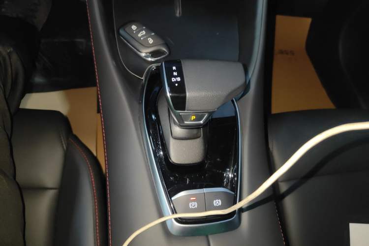 Used MG 5 2025 300TGI Global Flagship Edition Gear Lever