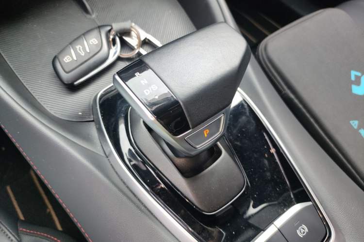 Used MG 5 2025 300TGI Global Flagship Edition Gear Lever