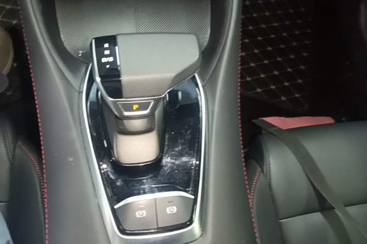 Used MG 5 2025 300TGI Global Flagship Edition Gear Lever