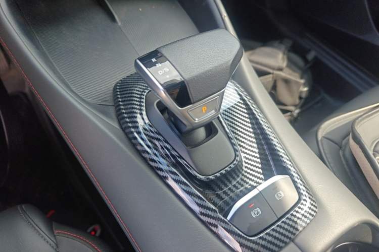 Used MG 5 2025 300TGI Global Flagship Edition Gear Lever