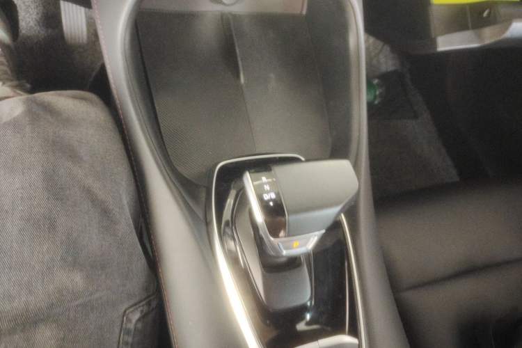 Used MG 5 2025 300TGI Global Flagship Edition Gear Lever