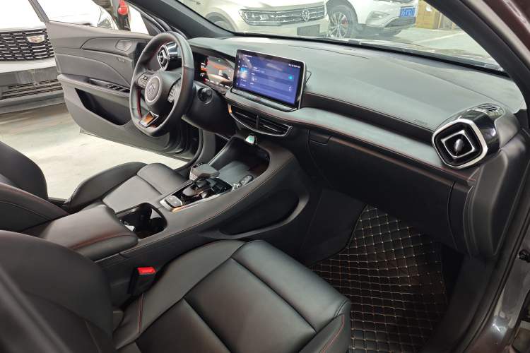 Used MG 5 2025 300TGI Global Flagship Edition Interior 5
