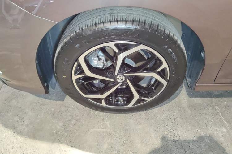 Used MG 5 2025 300TGI Global Flagship Edition Left Front Wheel Hub