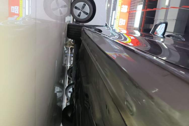 Used MG 5 2025 300TGI Global Flagship Edition Left Side Sill