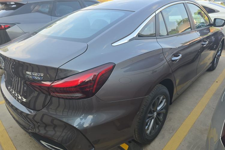 Used MG 5 2025 180 DVVT Global Luxury Edition Rear Right 45 Deg