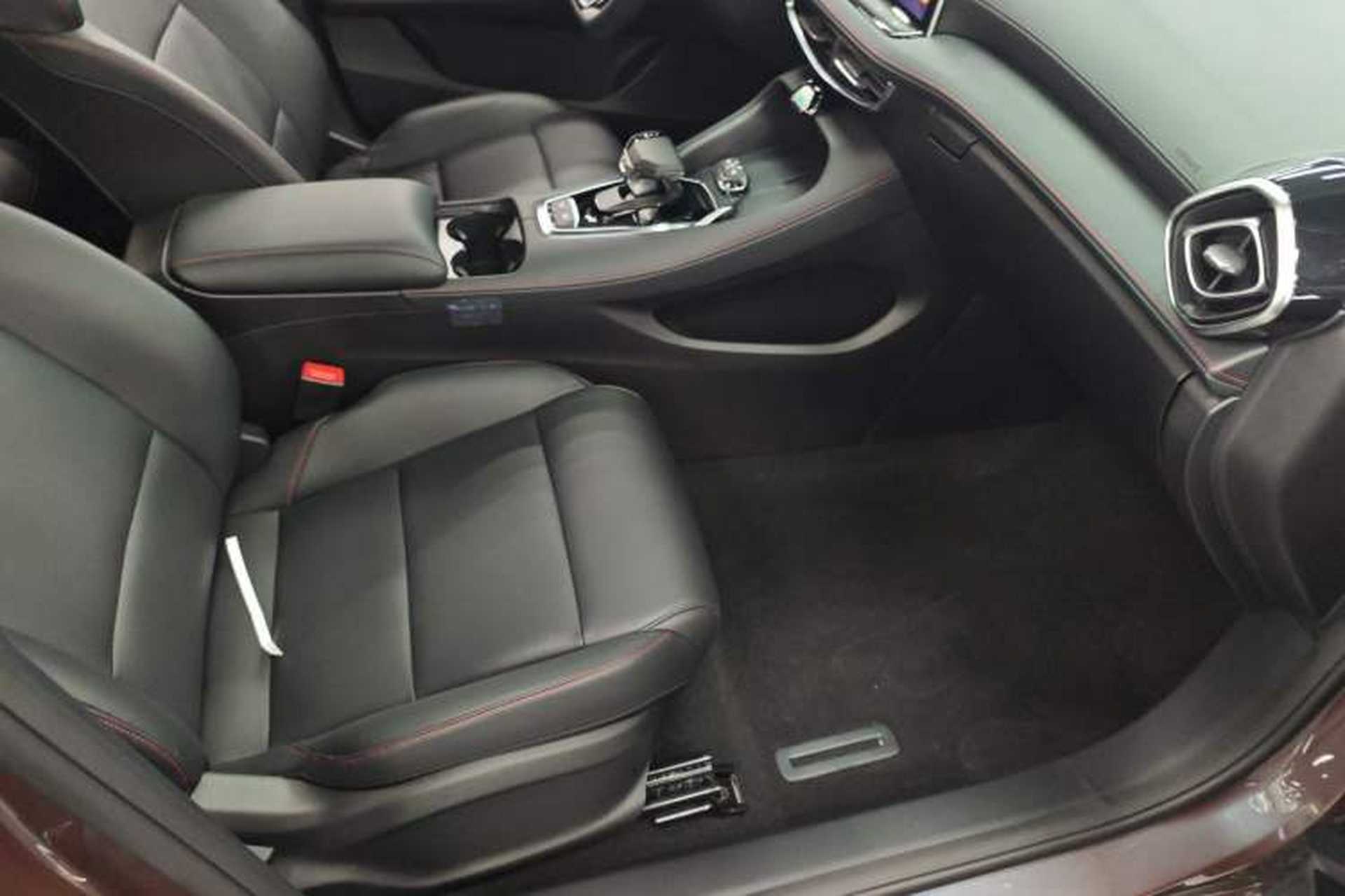 Used MG 5 2025 300TGI Global Flagship Edition Right Front Seat