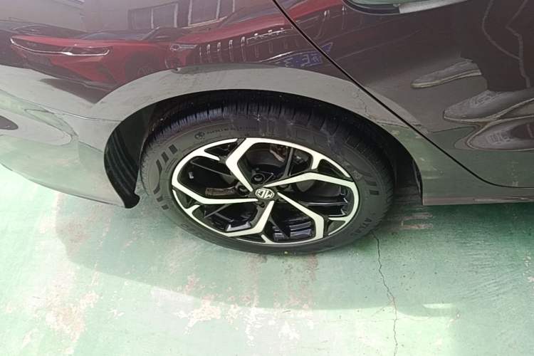 Used MG 5 2025 300TGI Global Flagship Edition Right Rear Wheel Hub