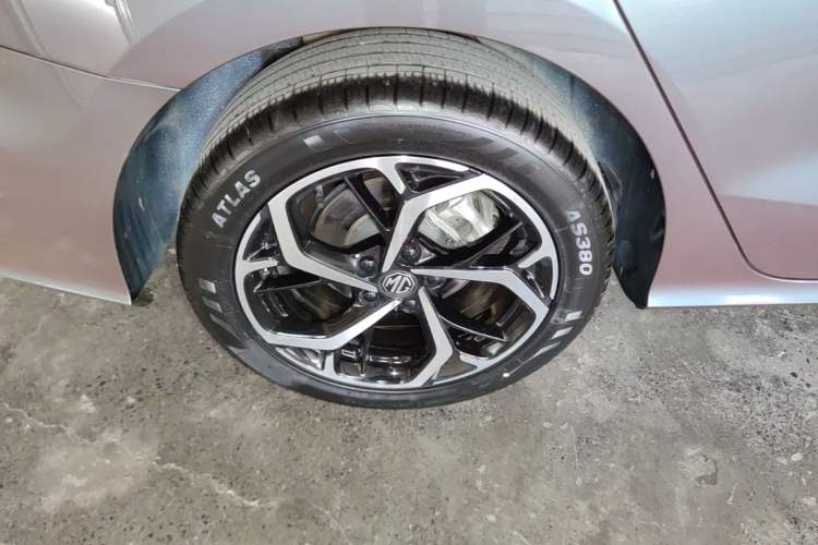 Used MG 5 2025 300TGI Global Flagship Edition Right Rear Wheel Hub