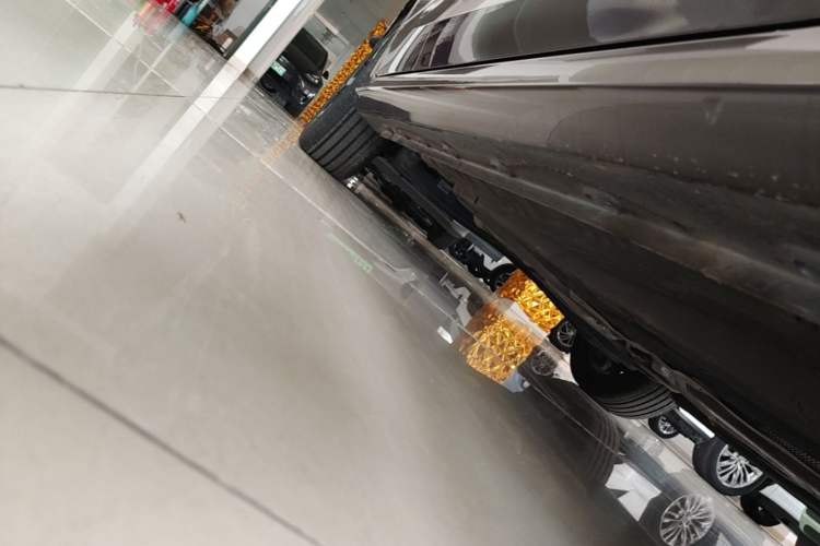 Used MG 5 2025 300TGI Global Flagship Edition Right Side Sill