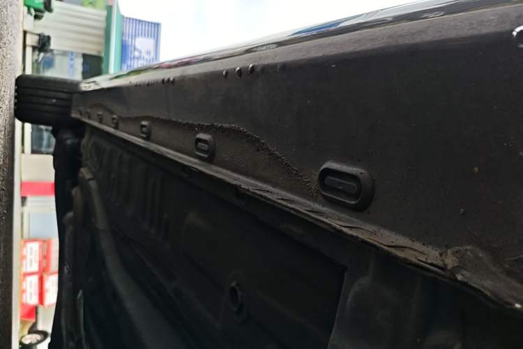 Used MG 5 2025 300TGI Global Flagship Edition Right Side Sill