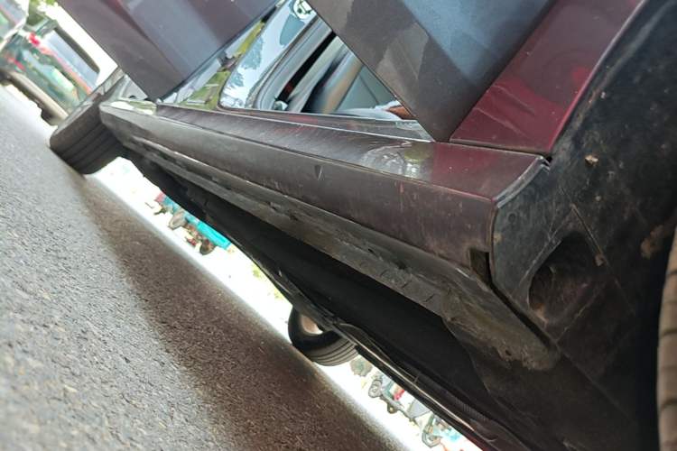 Used MG 5 2025 180 DVVT Global Luxury Edition Right Side Sill