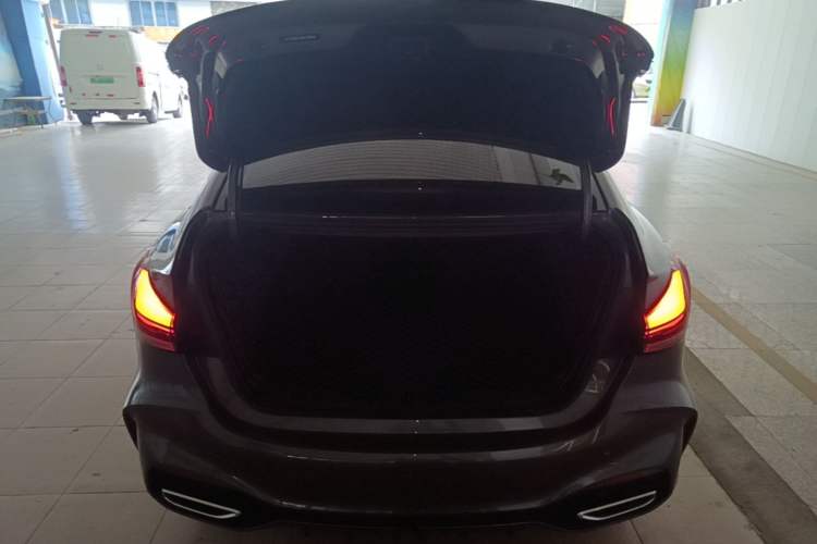 Used MG 5 2025 180 DVVT Global Luxury Edition Trunk