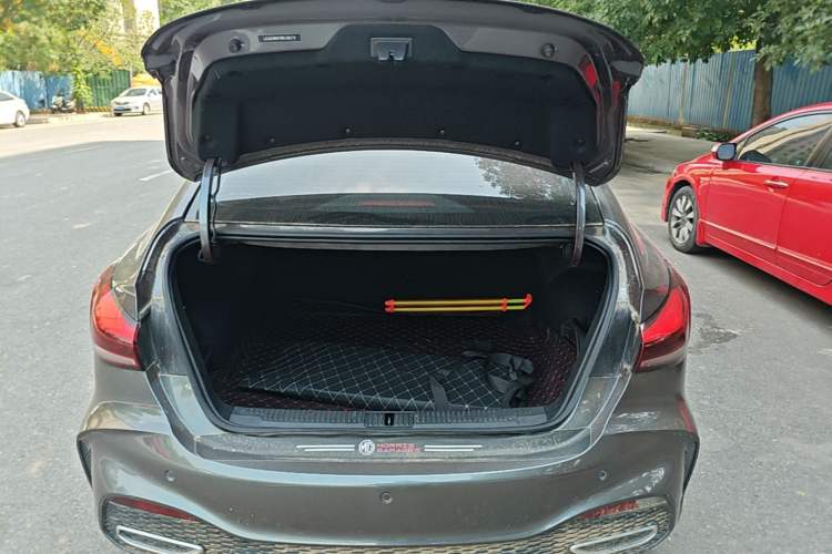 Used MG 5 2025 180 DVVT Global Luxury Edition Trunk