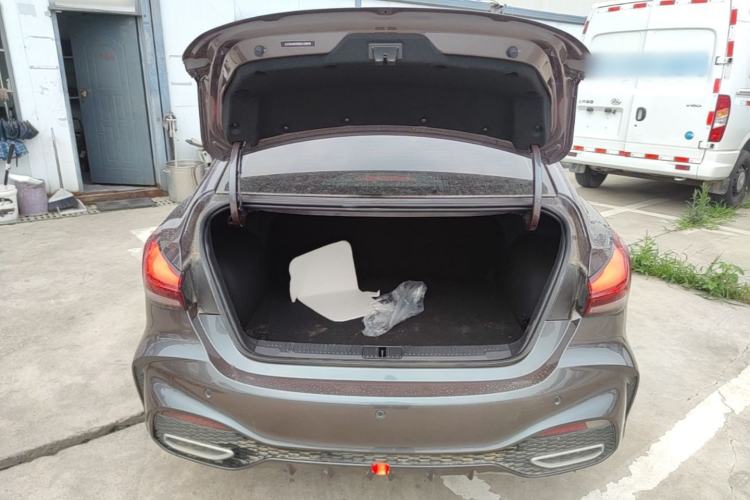 Used MG 5 2025 300TGI Global Flagship Edition Trunk