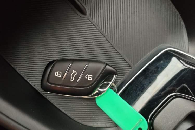 Used MG 5 2025 300TGI Global Flagship Edition Vehicle Key