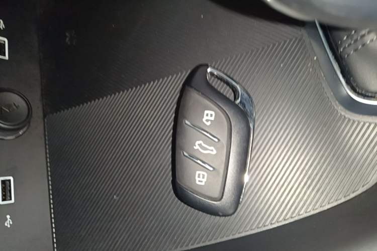 Used MG 5 2025 180 DVVT Global Luxury Edition Vehicle Key
