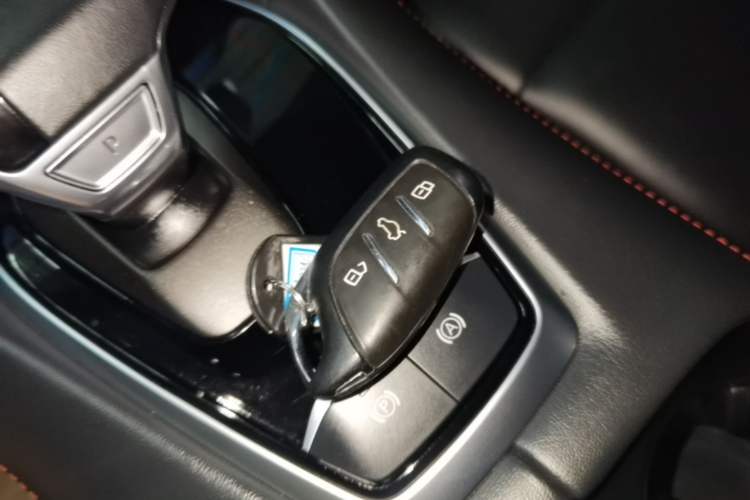 Used MG 5 2025 300TGI Global Flagship Edition Vehicle Key