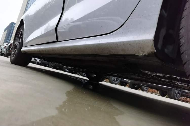 Used MG 5 2025 300TGI Global Flagship Edition Left Side Sill