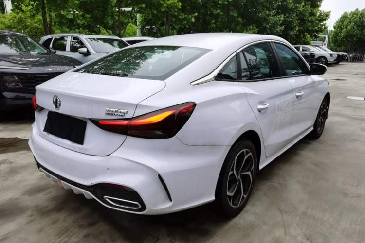 Used MG 5 2025 300TGI Global Flagship Edition Rear Right 45 Deg