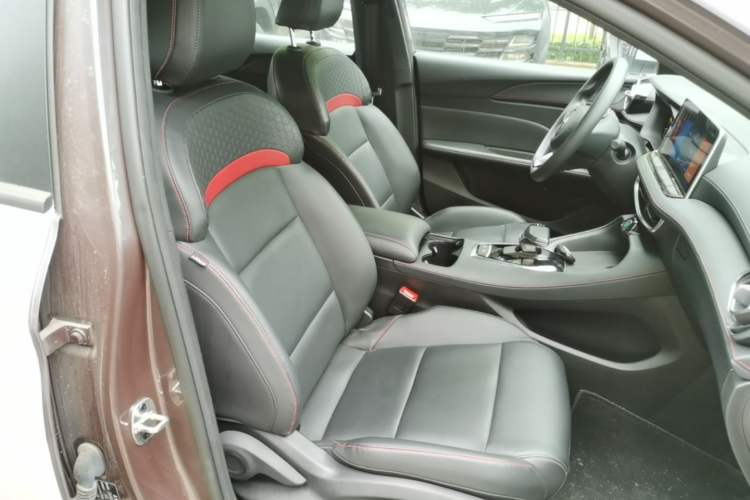 Used MG 5 2025 300TGI Global Flagship Edition Right Front Seat
