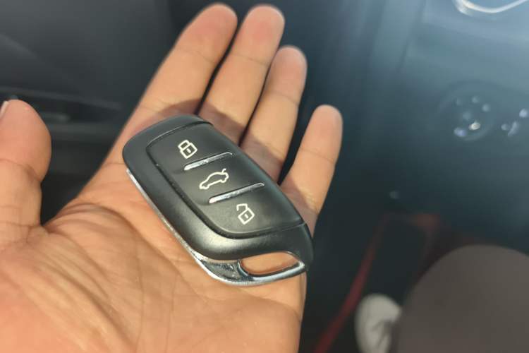 Used MG 5 2025 300TGI Global Flagship Edition Vehicle Key