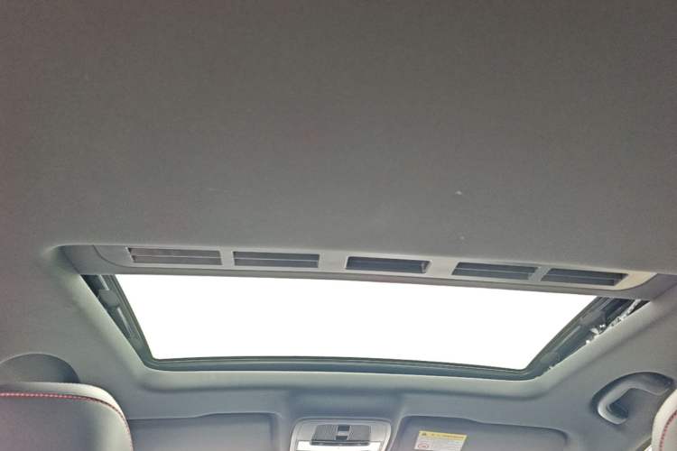 Used MG 5 2025 180 DVVT Global Luxury Edition Headliner