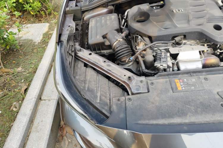 Used MG 5 2025 300TGI Global Flagship Edition Engine Bay Right