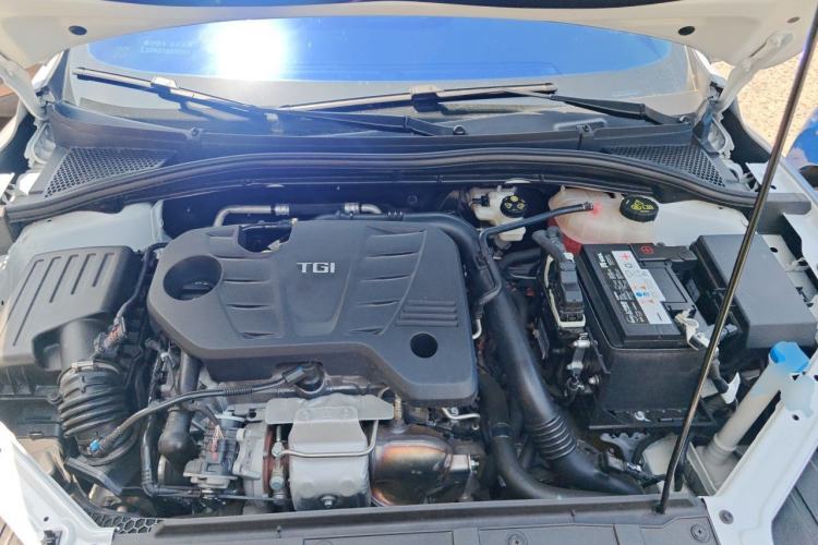 Used MG 5 2025 300TGI Global Flagship Edition Engine Bay
