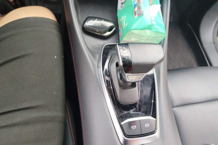Used MG 5 2025 300TGI Global Flagship Edition Gear Lever