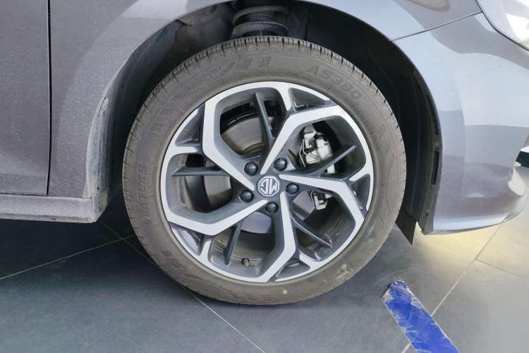 Used MG 5 2025 300TGI Global Flagship Edition Right Front Wheel Hub