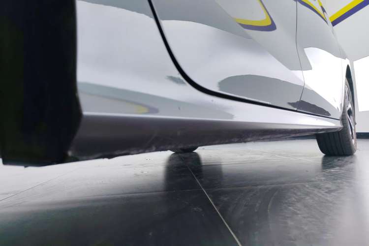 Used MG 5 2025 300TGI Global Flagship Edition Right Side Sill