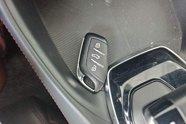 Used MG 5 2025 300TGI Global Flagship Edition Vehicle Key