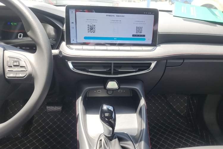 Used MG 5 2025 180 DVVT Global Luxury Edition Audio And AC Panel