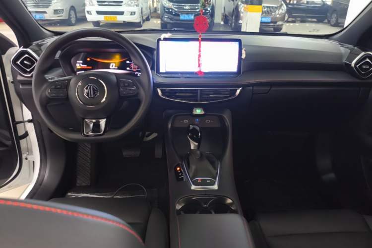 Used MG 5 2025 180 DVVT Global Luxury Edition Center Console