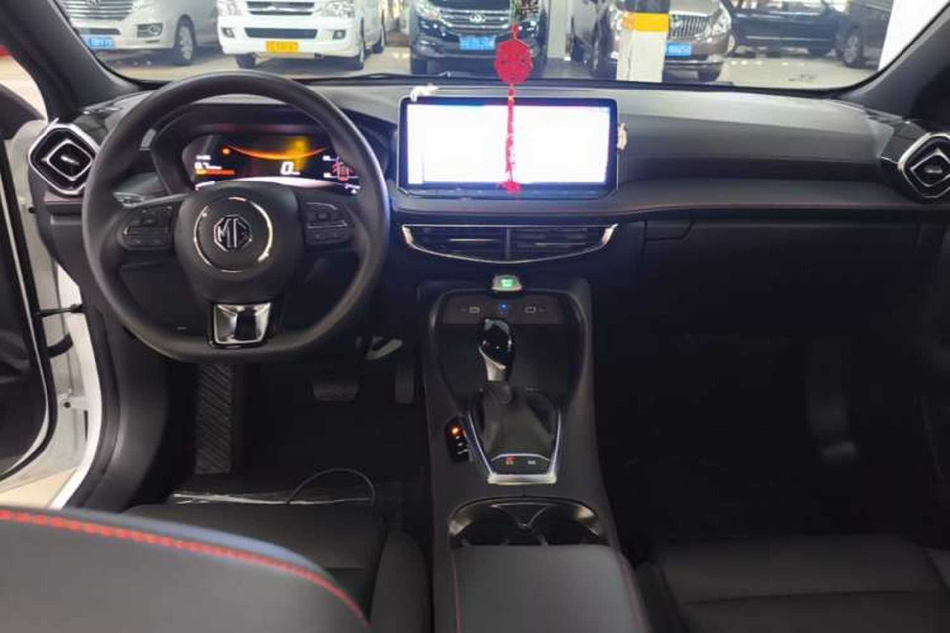 Used MG 5 2025 180 DVVT Global Luxury Edition Center Console