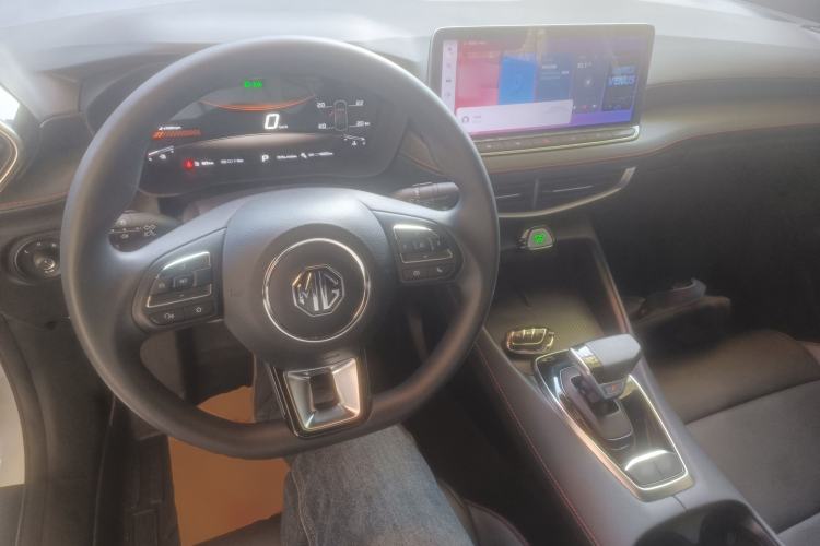 Used MG 5 2025 300TGI Global Flagship Edition Center Console