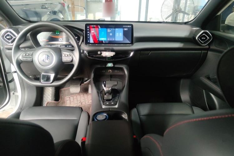 Used MG 5 2025 300TGI Global Flagship Edition Center Console
