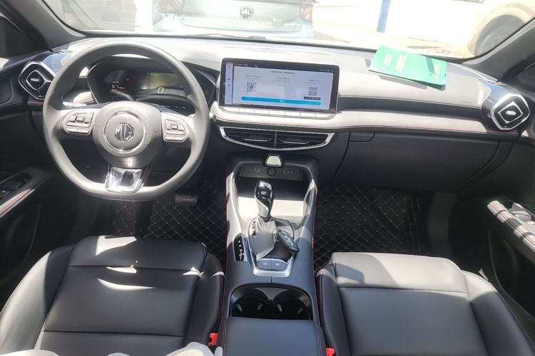 Used MG 5 2025 180 DVVT Global Luxury Edition Center Console