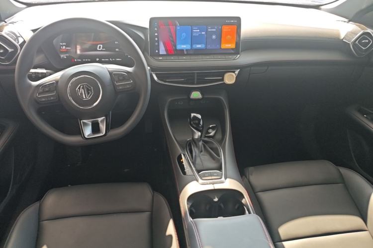 Used MG 5 2025 180 DVVT Global Luxury Edition Center Console