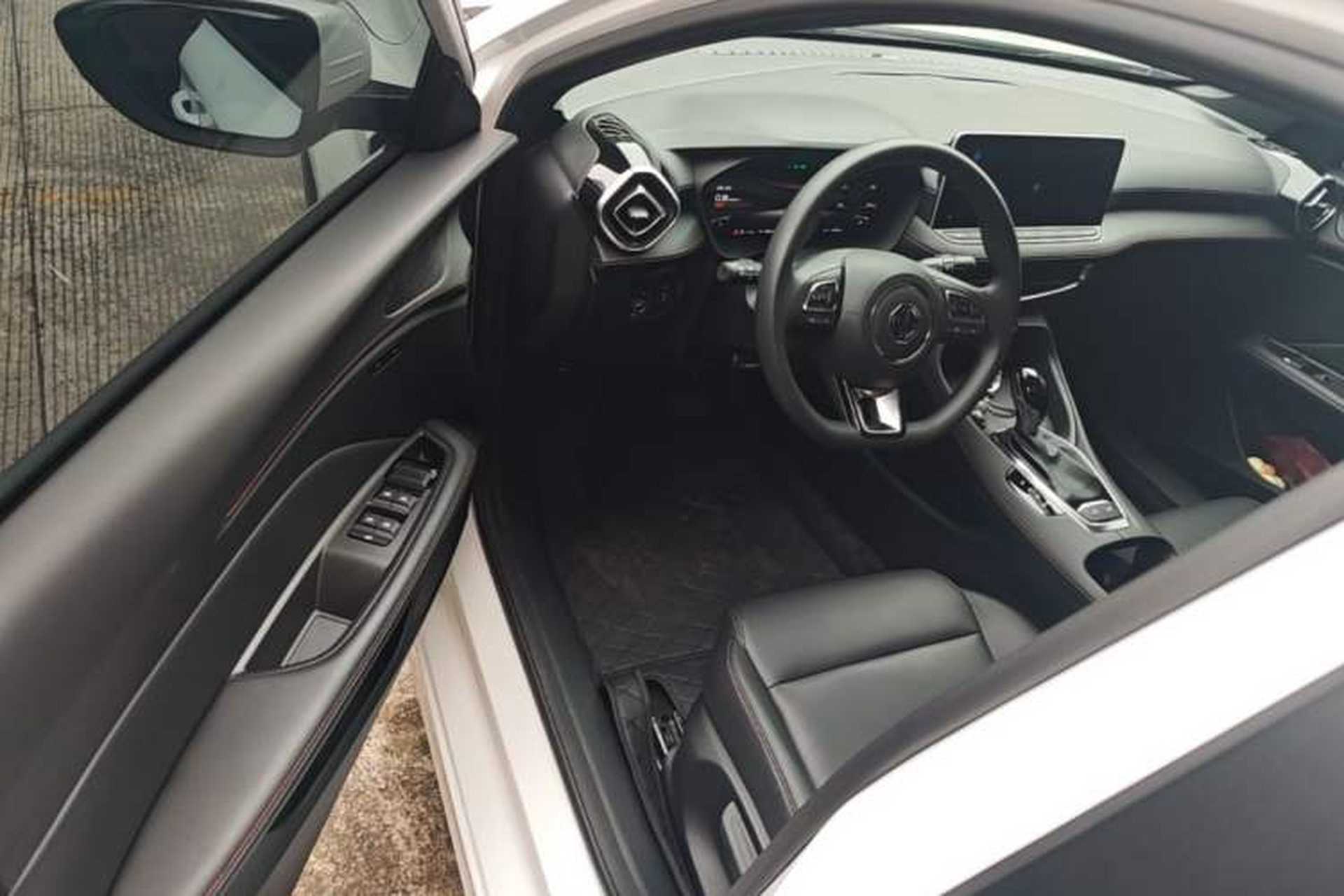 Used MG 5 2025 180 DVVT Global Luxury Edition Driver Seat